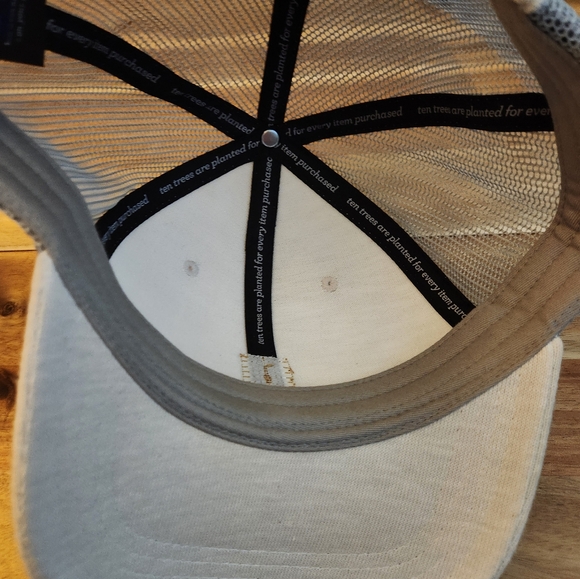 Brand new adjustable l/xl tentree hat - Picture 3 of 4